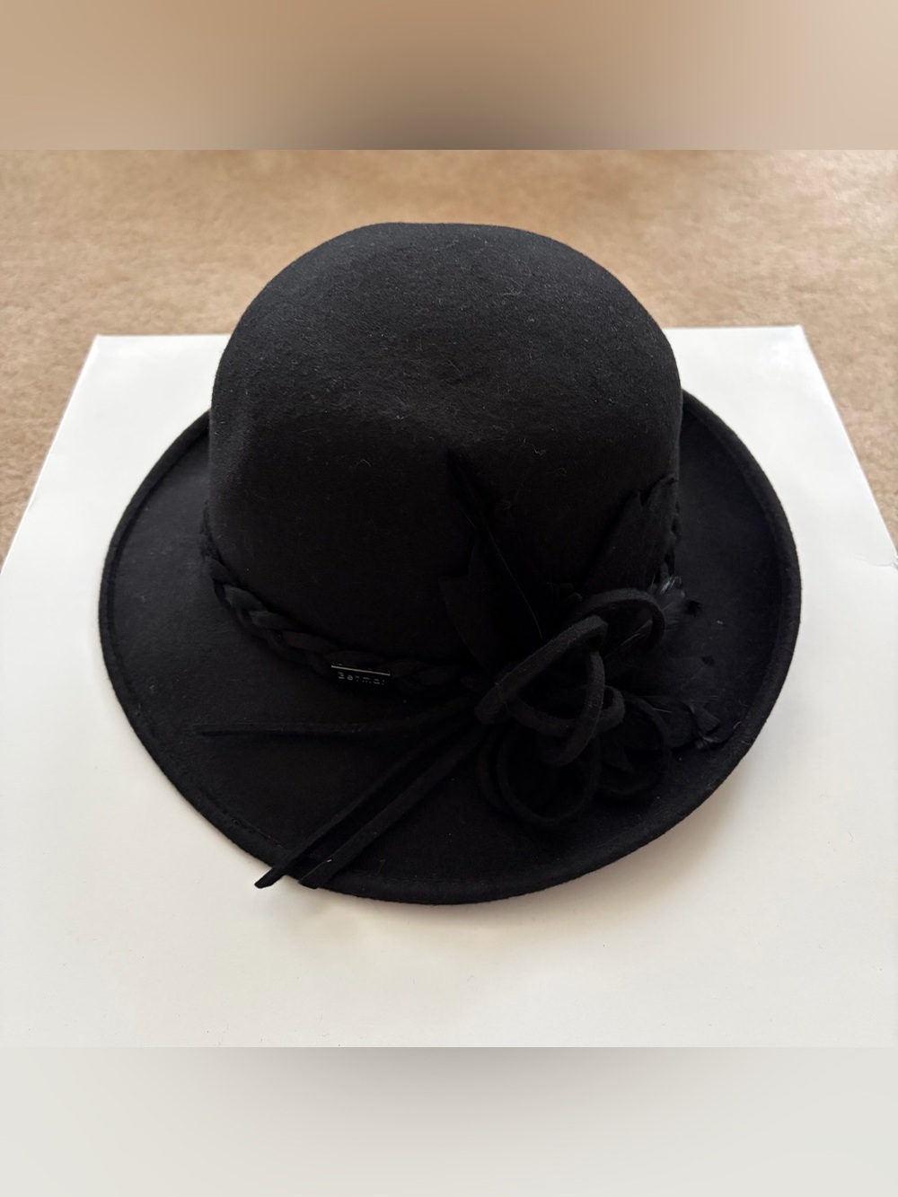 Betmar NY Black Wool Cloche Hat